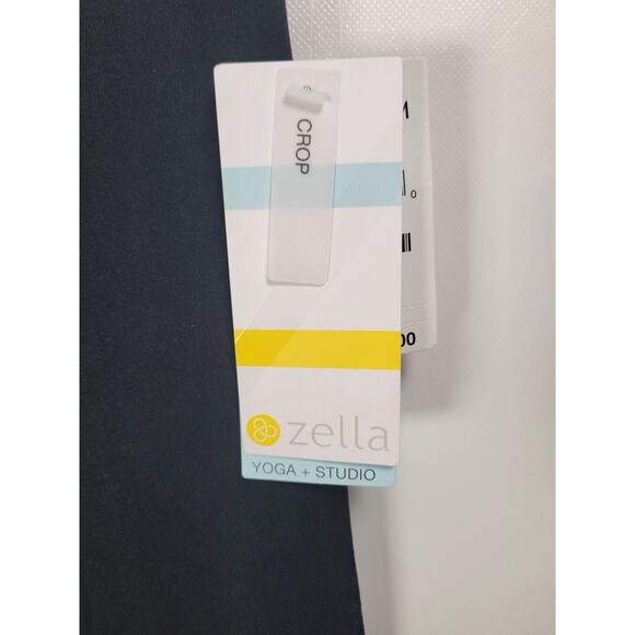 Zella Crop Yoga Studio Leggings Athletic Compression Pants Size Small - Picture 9 of 9